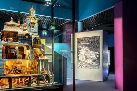 PRIVAT Muminäventyr: Muminmuseet och Toves Helsingforsvandring