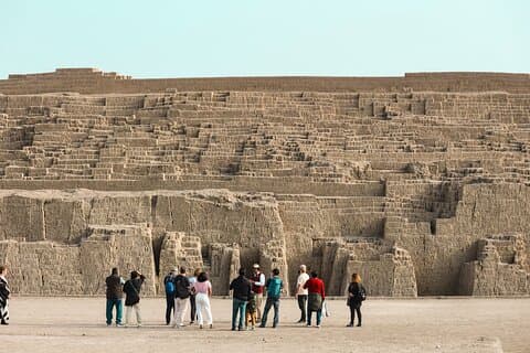 Miraflores Boardwalk, Parks und Huaca Pucllana Walking Tour