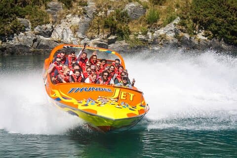 1 - Hour Ultimate Jet Boat Adventure på Kawarau floden