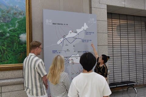 DMZ Korean War Tour con desertor norcoreano en memoria de la guerra