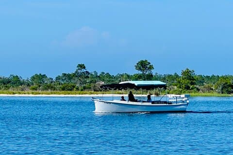 1.5 HR Soundside Island Cruise