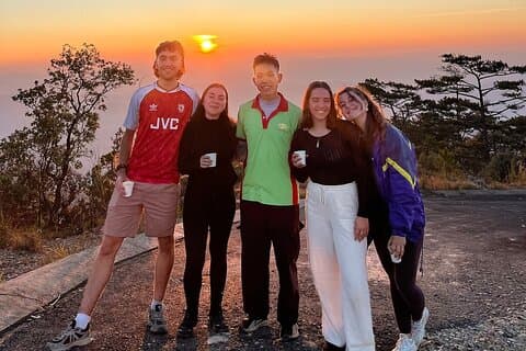 Da Lat Sunrise and Cloud Hunting Trek – Tour a piedi di prima mattina