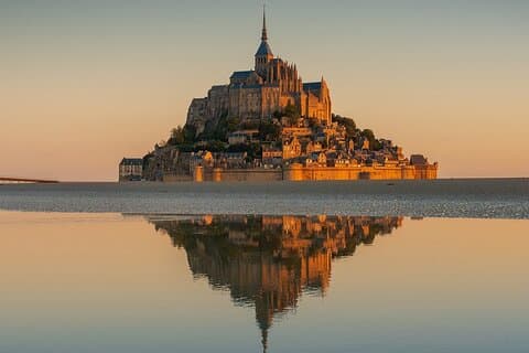 1 dia de escapadela privada ao Mont St Michel Partida de carrinha VIP de Paris