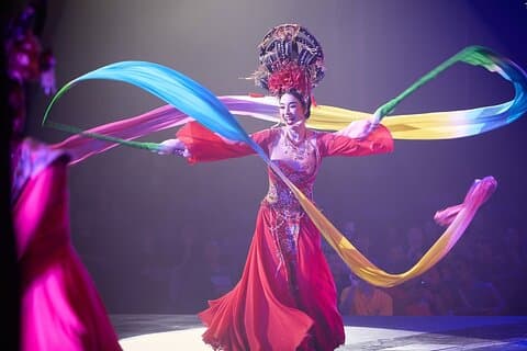 Skip the Line: Tiffany Show Pattaya (Admission Ticket)