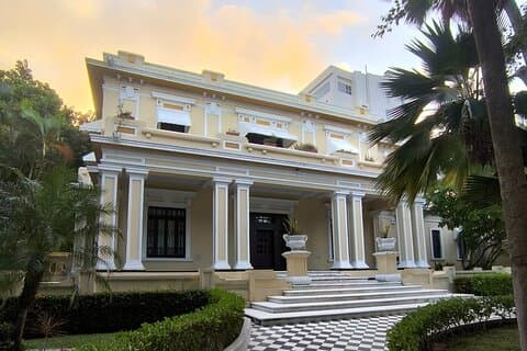 Walking Tour Stories of the Prado
