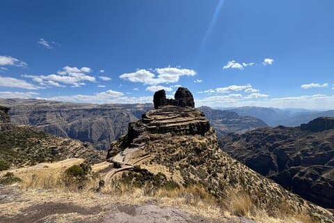 Från Cusco: Waqrapukara Trek - 1 dag - Huaynas expeditioner