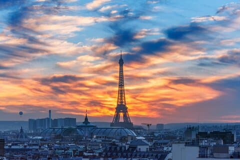 Tour de um dia particular personalizado de Paris com veículo e guia