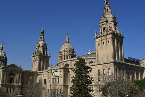 Montjuïc Uncovered : Tour privato di storia, Olimpiadi e arte