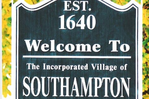 NYC A HAMPTONS Viaggi per gruppi di 4 - 14. Può fare più gruppi.