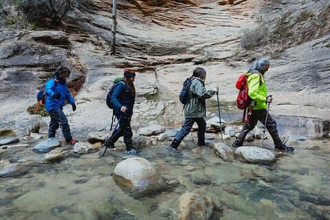 Der berühmte Narrows Trail im Zion Nationalpark