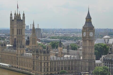 Entradas para las Cámaras del Parlamento y audioguía política de Londres
