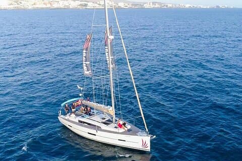 Hvalsafari med sejlbåd (maks. 11 personer) Costa Adeje
