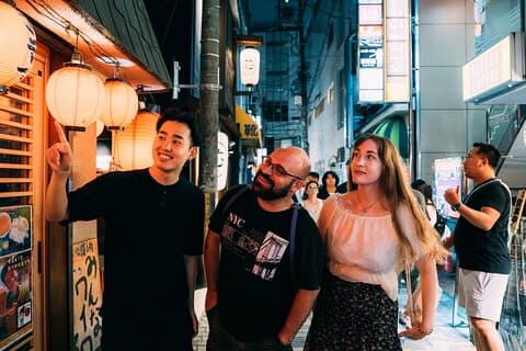 Osaka: Namba Local Food Walking Tour (Taste 15 Dishes)
