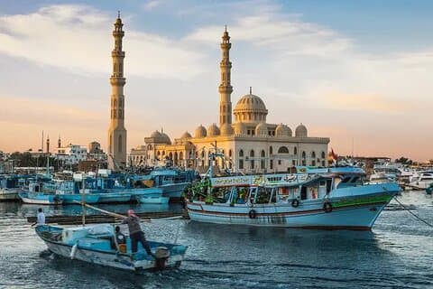 Hurghada Highlights : Private City & Shopping Tour
