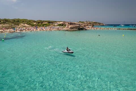 Jetski-Ausflug nach Cala Conta von San Antonio