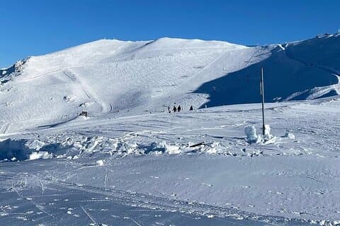 Mount Hutt Scenic Sightseeing Tour met skiën en SPA Retreat