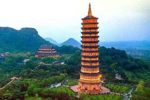 Ninh Binh: Bai Dinh, Hoa Lu, Trang An, Mua Cave, Small Group Tour