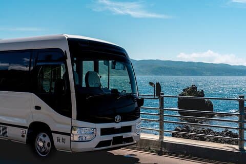 One Way Private Transfer from New Chitose to Sapporo by mini bus