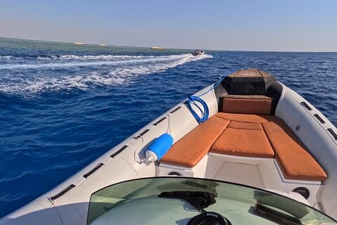 Excursion privée en hors-bord à Paradise Island avec plongée et déjeuner
