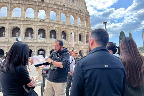 Visite privée de l'arène du Colisée, du Forum romain et du mont Palatin