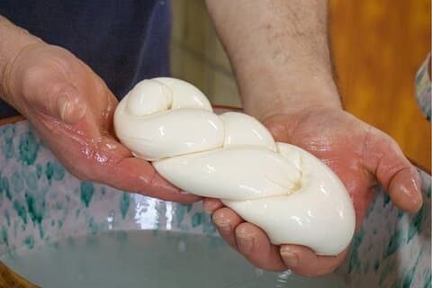 Sorrentine Traditions: Lemon Grove, Mozzarella & Pizza Show