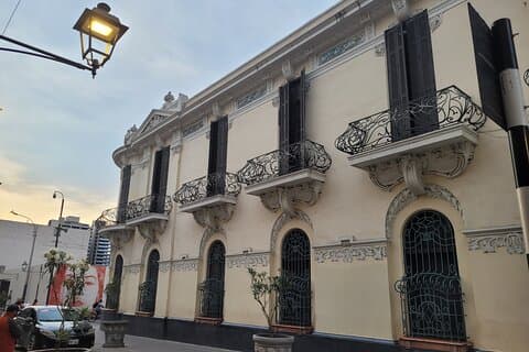 Small-Group Heritage Homes of Lima Tour