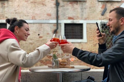 The Ultimate Spritz Tour of Venedig med Streaty