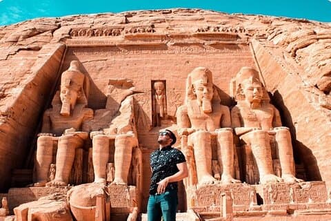 Crociera di 4 giorni sul Nilo da Assuan a Luxor con voli andata e ritorno Il Cairo