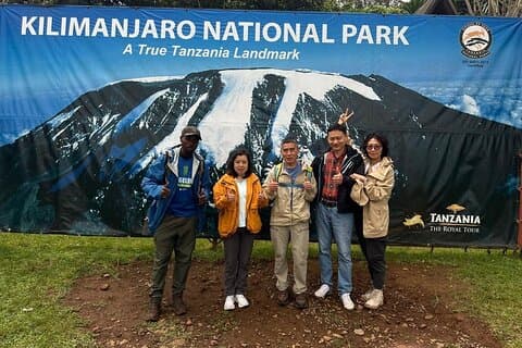Mount Kilimanjaro Tageswanderung