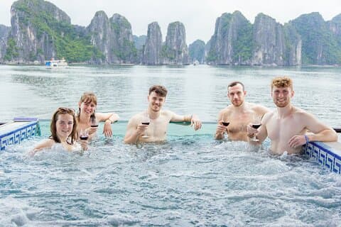 Hercules Cruise Halong Bay Luxury Tour de 1 Dia a partir do Porto de Tuan Chau