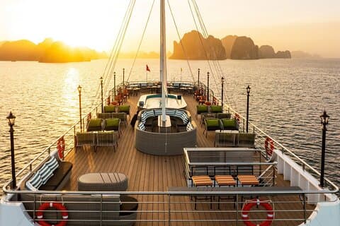 Hanoi Halong Bay Tour de luxo de 7 horas mais vendido com limusine