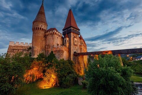 7-dagars Dracula Tour i Rumänien från Bukarest, inklusive "Ritualen av dödande av en levande död"