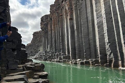 Private Tour durch den Studlagil Canyon