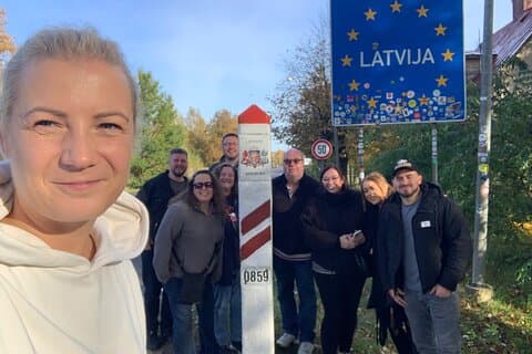 Enkel resa Riga till Vilnius Sightseeing Transfer