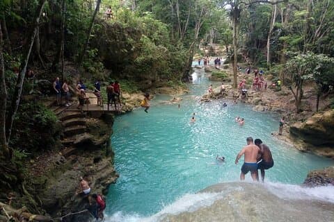Dunn's River Falls och Blue Hole Tour från Montego Bay