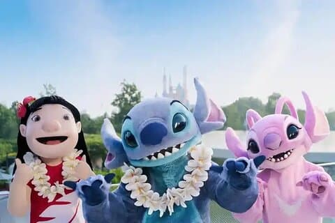 Magic Tour in Shanghai Disneyland