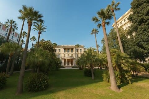 Trevlig UNESCO Riviera självguidad vandringstur