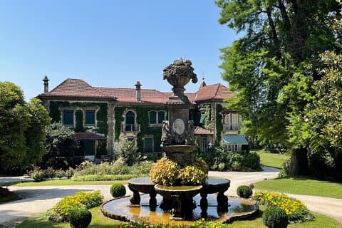 Jardines encantados de Quinta DA Aveleda y experiencia de vino verde