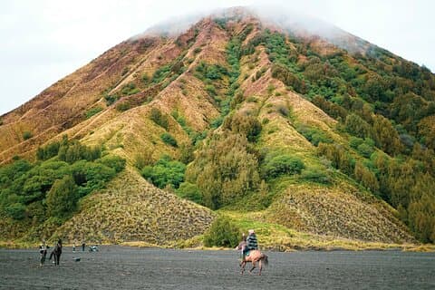 From Yogyakarta to Bali : Bromo and Kawah Ijen in 3 Day Adventure