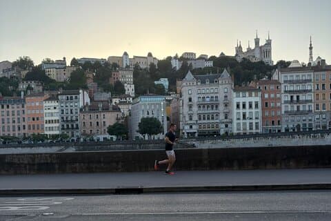 Explora Lyon a través de Running Walking
