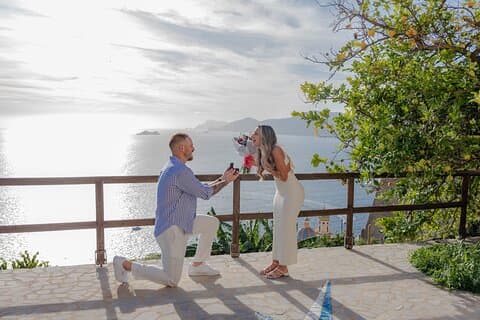Private Photo Session with a Local Photographer in Praiano