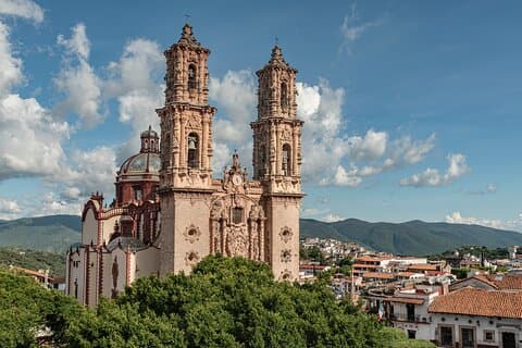 From Mexico City: Taxco & Cuernavaca Day Trip