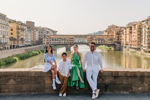 Séance photos professionnelle à Florence avec location de robes volantes