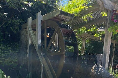 Private Transportation to Butchart Gardens