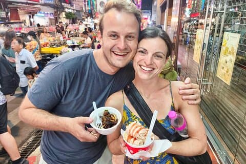 Bangkok Food Tour by Tuk Tuk - Hämtning och middag på hotell