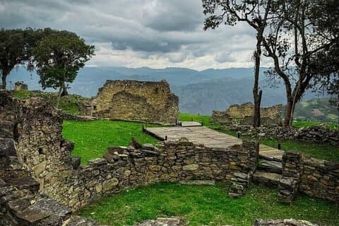 Dia inteiro de Chachapoyas a Kuelap Histórico