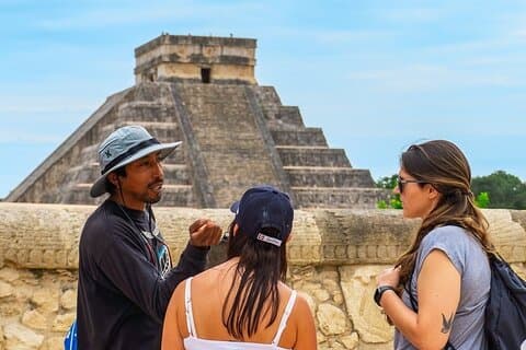 Chichen Itza Wonder van Van