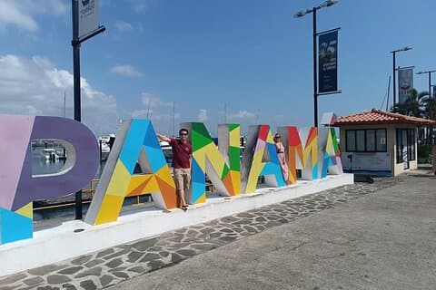 Half Day City and Panama Canal Tour
