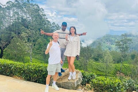 Customizable 10-Day Private Tour of Sri Lanka's Highlights