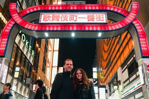 Tokyo Shinjuku Night Walking Tour Golden Gai Et Culture Locale